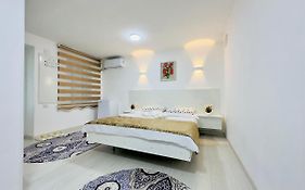 Abs Guest House Osh